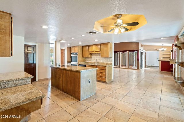 13627 N 58TH Street, Scottsdale, AZ 85254