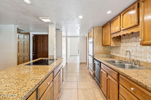 13627 N 58TH Street, Scottsdale, AZ 85254