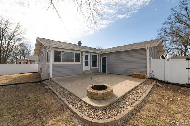 1598 Matlock Drive, Florissant, MO 63031