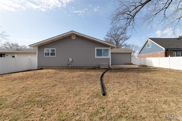 1598 Matlock Drive, Florissant, MO 63031