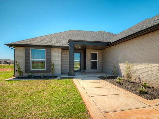 25198 Scarlett Street, Cashion, OK 73016
