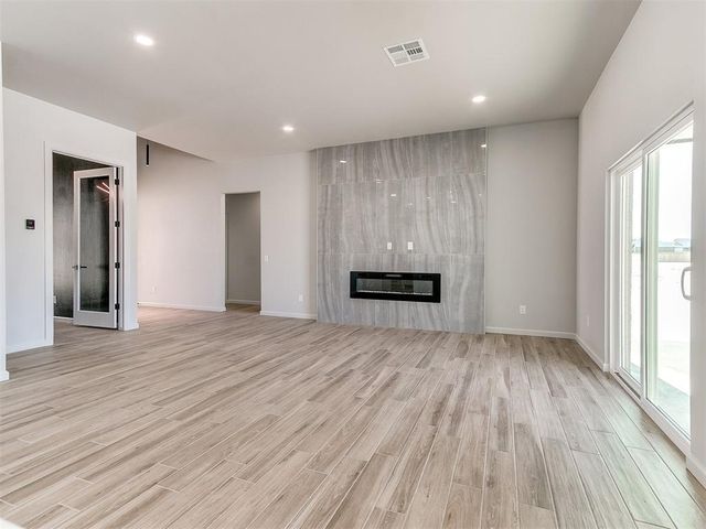 25198 Scarlett Street, Cashion, OK 73016