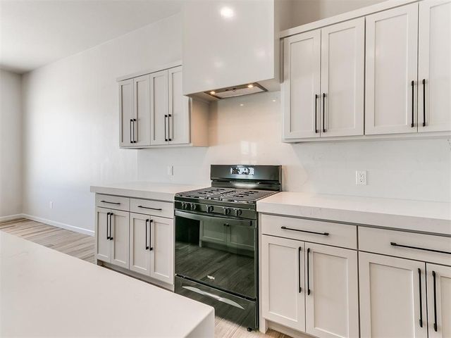 25198 Scarlett Street, Cashion, OK 73016