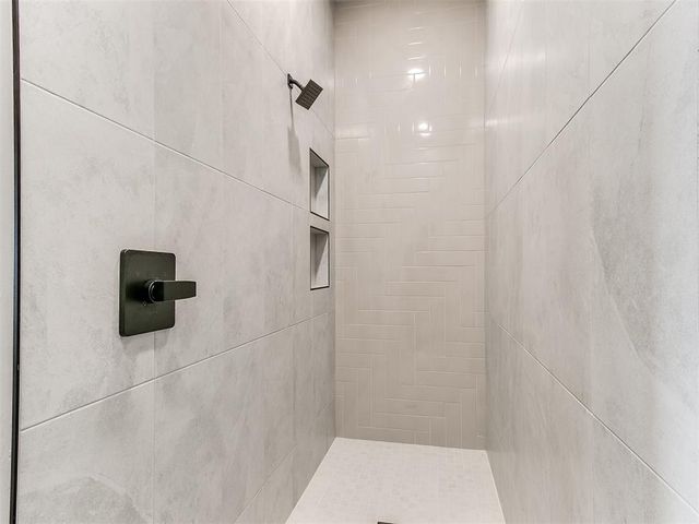 25198 Scarlett Street, Cashion, OK 73016