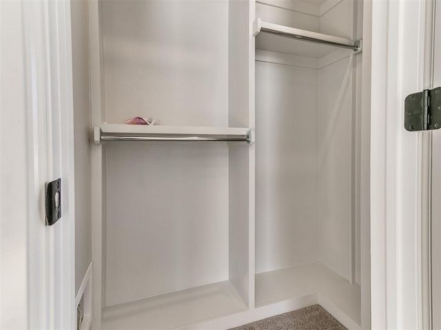 25198 Scarlett Street, Cashion, OK 73016