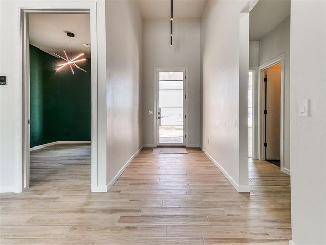 25198 Scarlett Street, Cashion, OK 73016