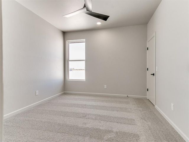 25198 Scarlett Street, Cashion, OK 73016