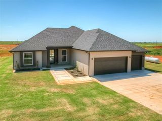 25198 Scarlett Street, Cashion, OK 73016