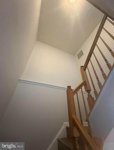 225 FOXMANOR LN, Glen Burnie, MD 21061