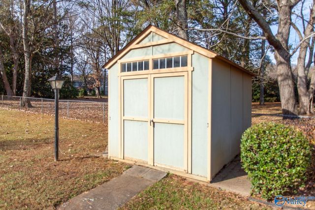 4104 Huntington Road, Huntsville, AL 35802