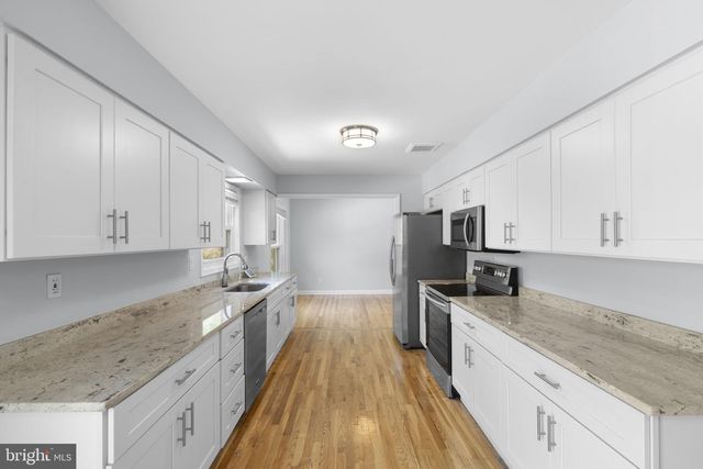 613 BROAD CREEK DR, Fort Washington, MD 20744