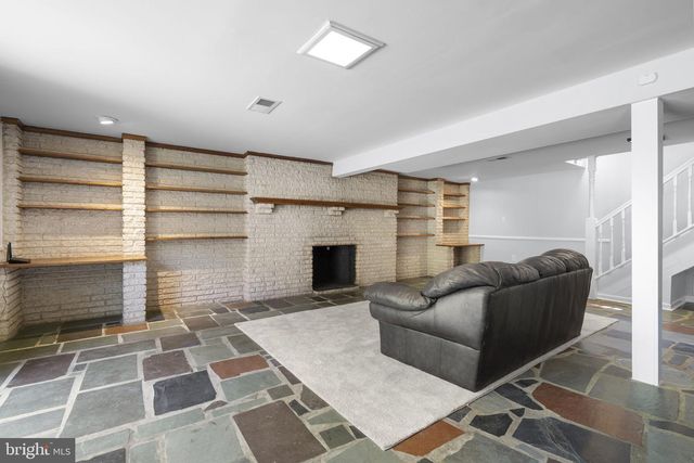 613 BROAD CREEK DR, Fort Washington, MD 20744