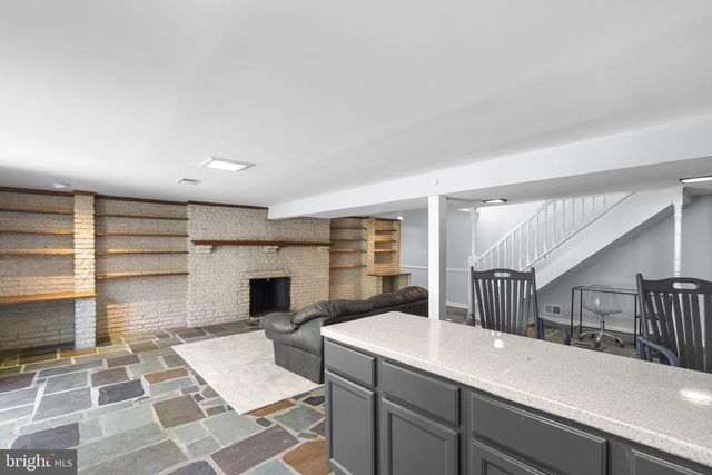 613 BROAD CREEK DR, Fort Washington, MD 20744