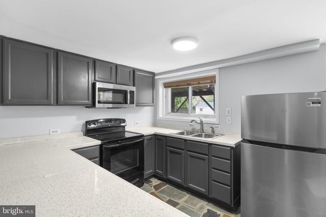 613 BROAD CREEK DR, Fort Washington, MD 20744