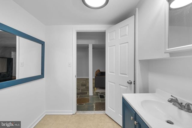 613 BROAD CREEK DR, Fort Washington, MD 20744