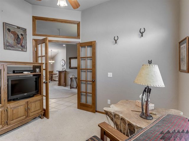 544 E Forest Lane, Mustang, OK 73064