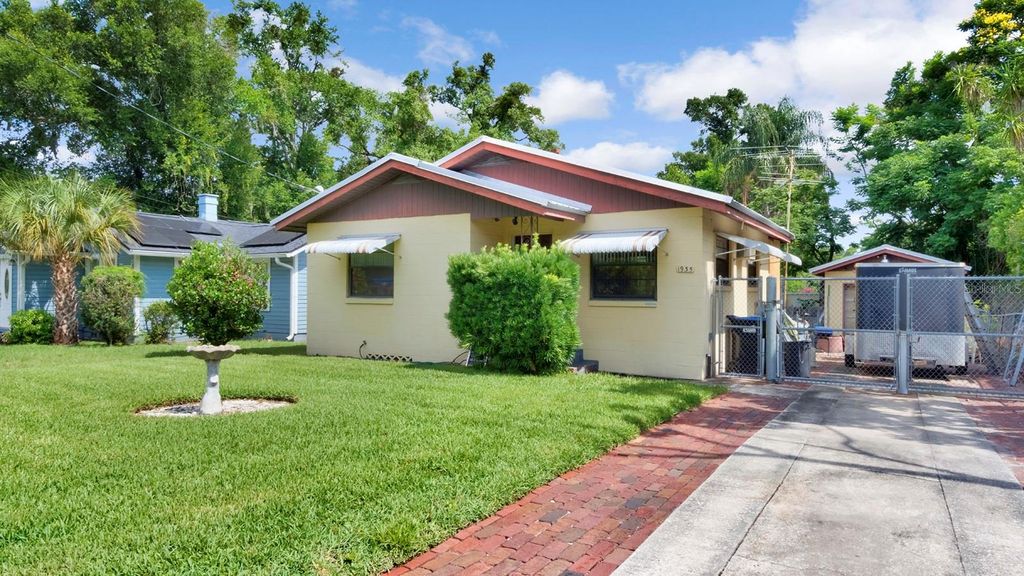 Image 2 of property listing at 1935 PAGE AVENUE, Orlando, FL 32806