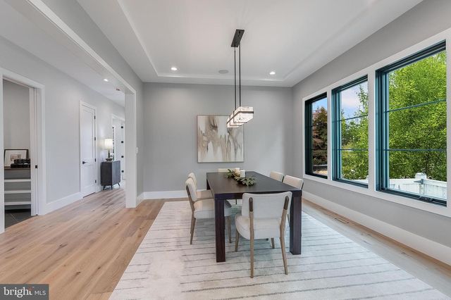 809 N KENMORE ST, Arlington, VA 22201