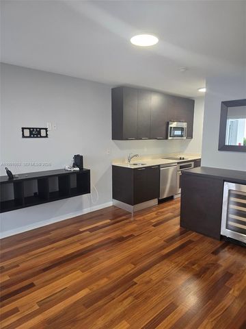 1550 Pennsylvania Ave 113, Miami Beach, FL 33139