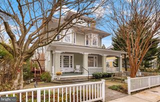 3411 33RD PL NW, Washington, DC 20008