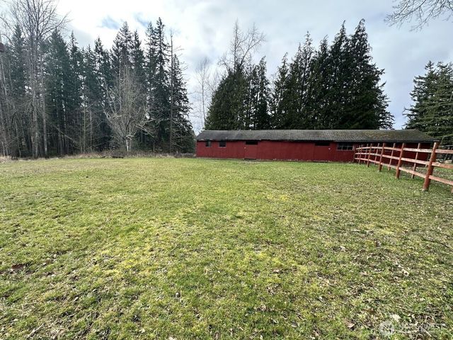 875 Eatonville Hwy W, Eatonville, WA 98328