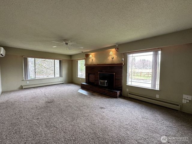 875 Eatonville Hwy W, Eatonville, WA 98328