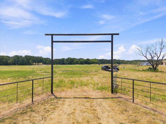 5467 Fm 987, Kaufman, TX 75142
