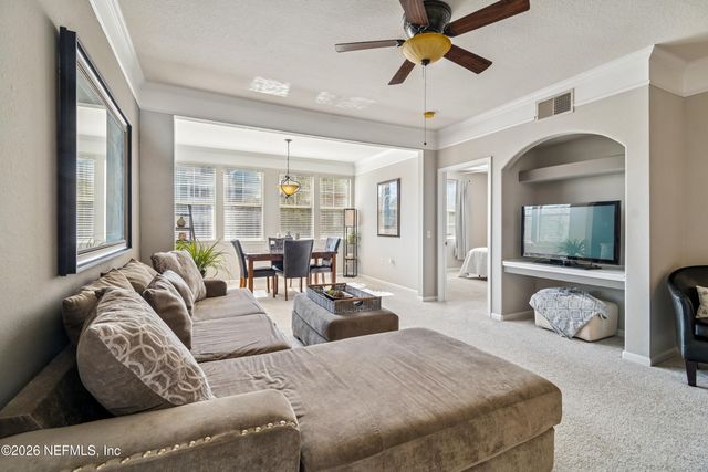 8550 TOUCHTON Road 527, Jacksonville, FL 32216