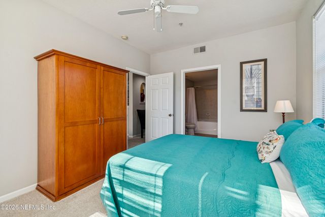 8550 TOUCHTON Road 527, Jacksonville, FL 32216