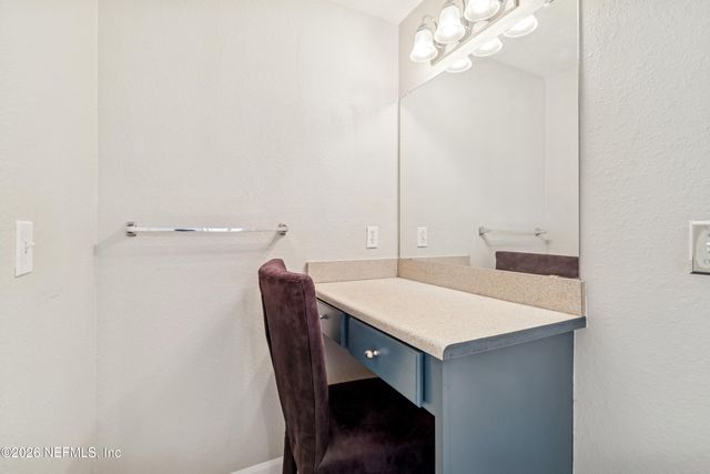 8550 TOUCHTON Road 527, Jacksonville, FL 32216