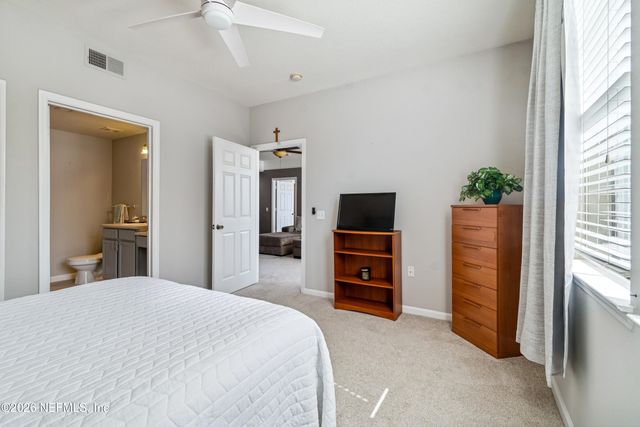 8550 TOUCHTON Road 527, Jacksonville, FL 32216