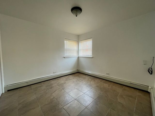 7722 W Belmont Avenue GN, Chicago, IL 60634