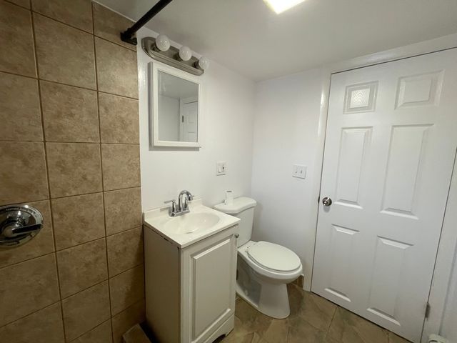 7722 W Belmont Avenue GN, Chicago, IL 60634