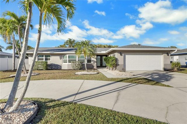 1653 S Fountainhead RD, Fort Myers, FL 33919