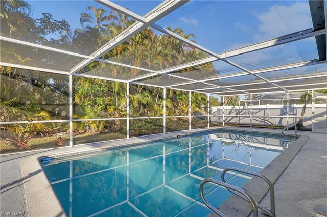 1653 S Fountainhead RD, Fort Myers, FL 33919