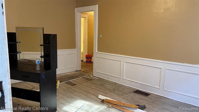 1714 Burlingame Street, Detroit, MI 48206