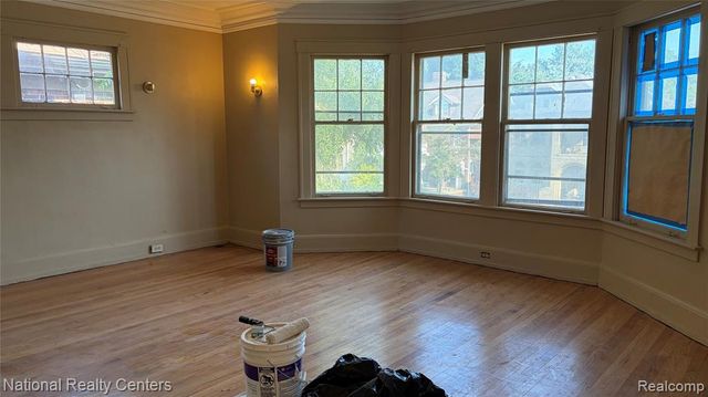 1714 Burlingame Street, Detroit, MI 48206