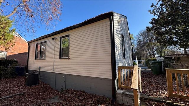 982 Washington Heights Terrace NW, Atlanta, GA 30314