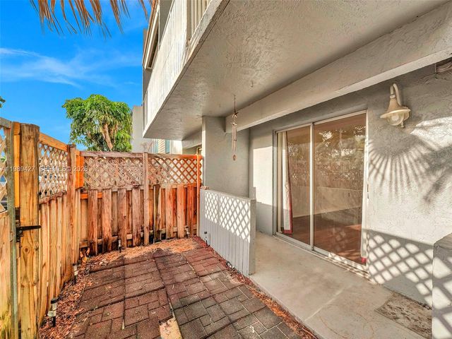 4600 SW 67th Ave 155, Miami, FL 33155