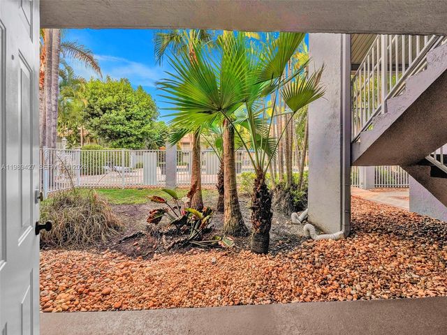 4600 SW 67th Ave 155, Miami, FL 33155