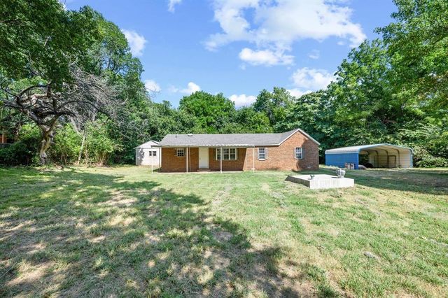 303 Naomi Lane, Newcastle, OK 73065