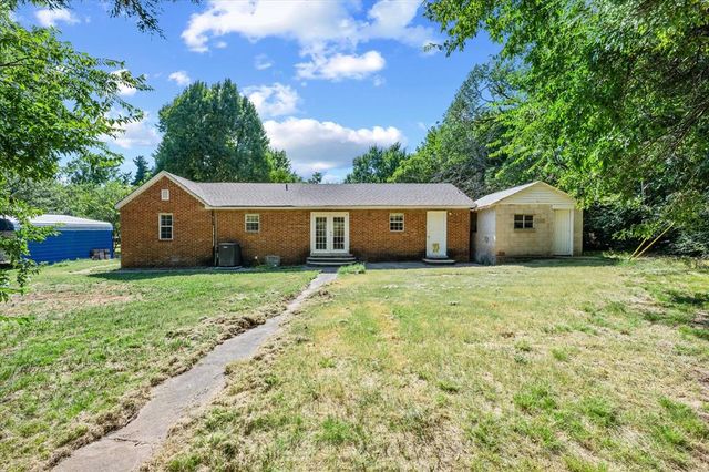 303 Naomi Lane, Newcastle, OK 73065