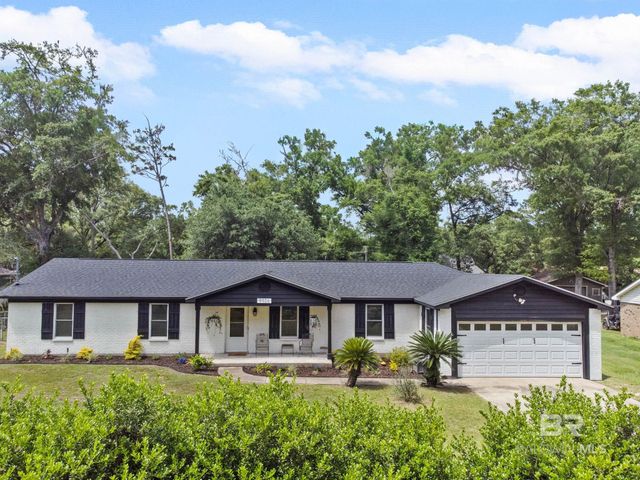 9926 Clarke Ridge Road, Foley, AL 36535