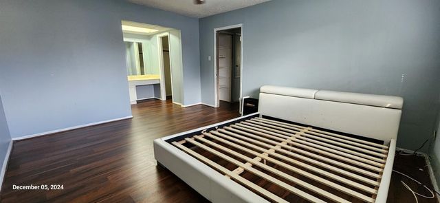 7807 Lamppost Court, Houston, TX 77064