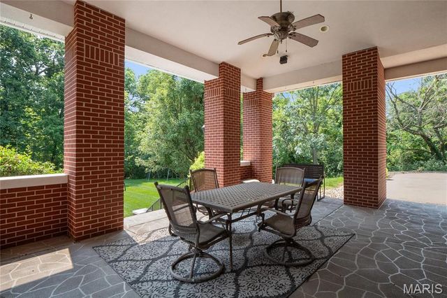 180 Regal Court, O'fallon, IL 62269