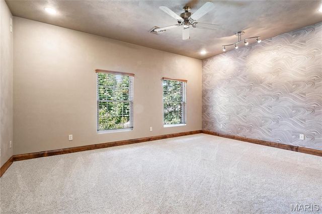 180 Regal Court, O'fallon, IL 62269