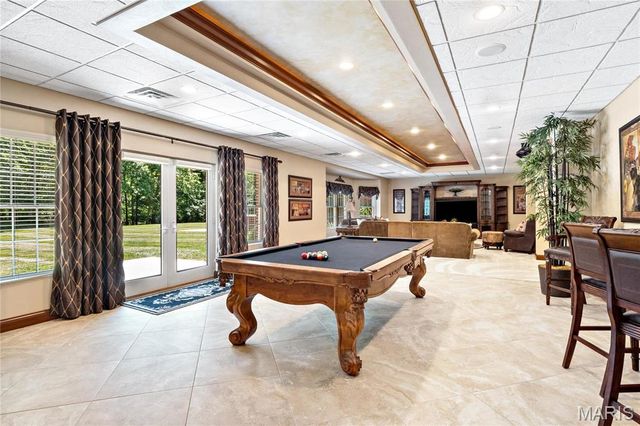 180 Regal Court, O'fallon, IL 62269