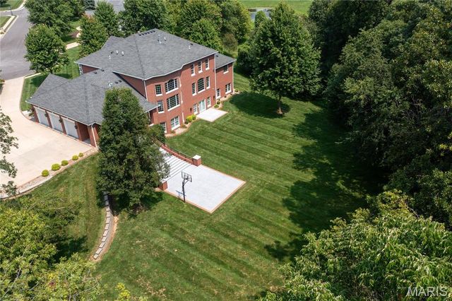 180 Regal Court, O'fallon, IL 62269