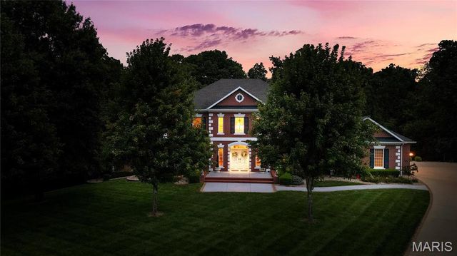 180 Regal Court, O'fallon, IL 62269