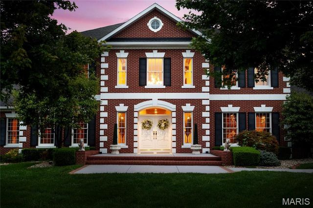 180 Regal Court, O'fallon, IL 62269